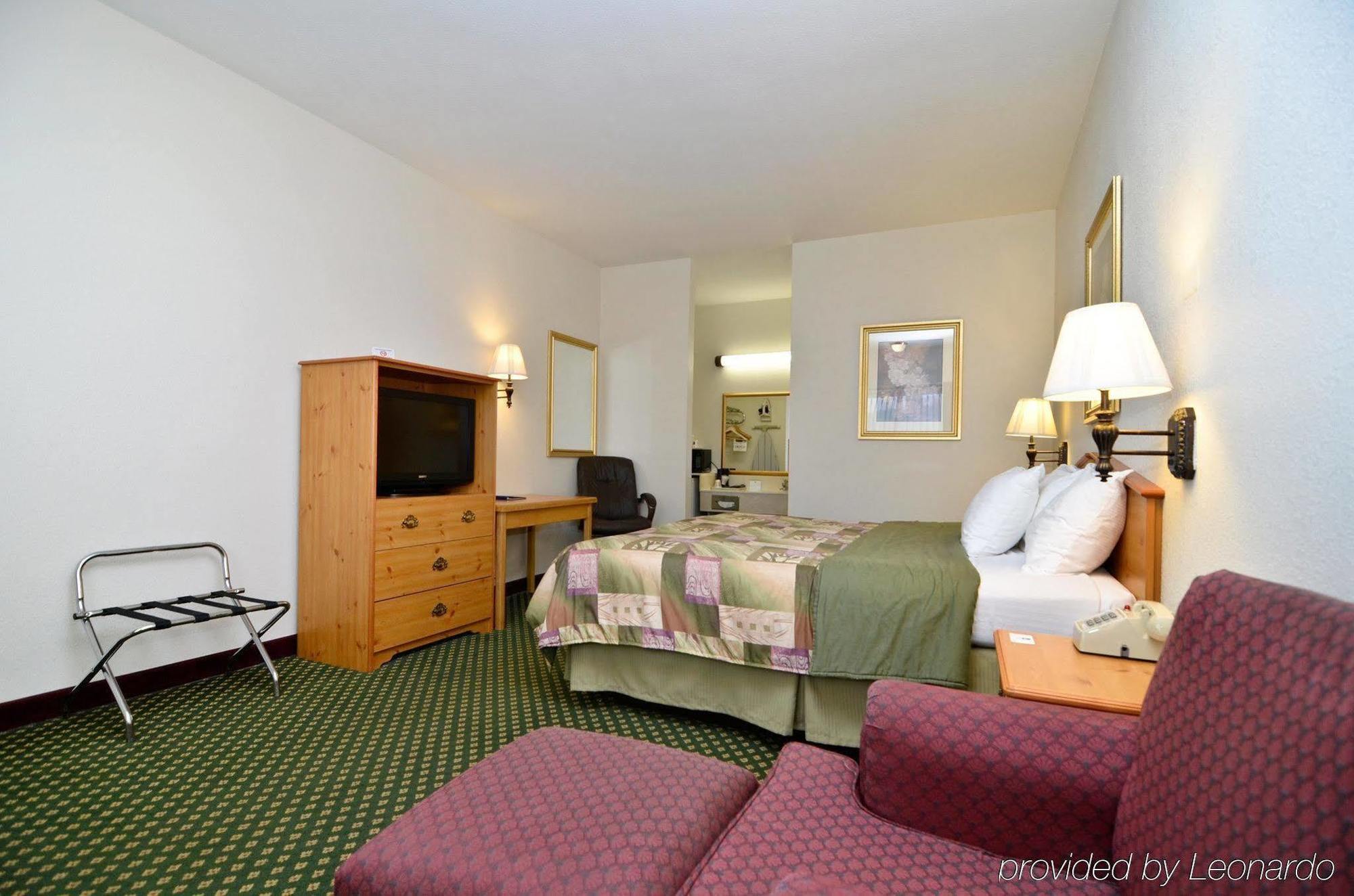Surestay Hotel By Best Western Ottawa Exterior photo